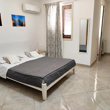 Flavilla Bed & Breakfast