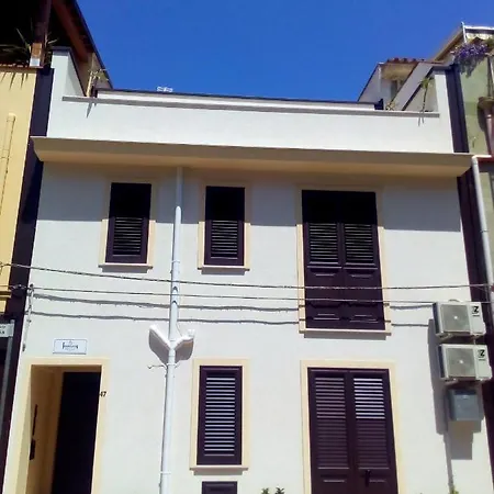 Flavilla Santa Flavia