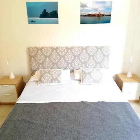 Flavilla Bed & Breakfast 3*